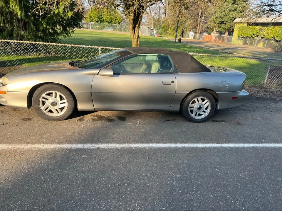 2001 Chevrolet Camaro 4th Gen - Image 2 of 5