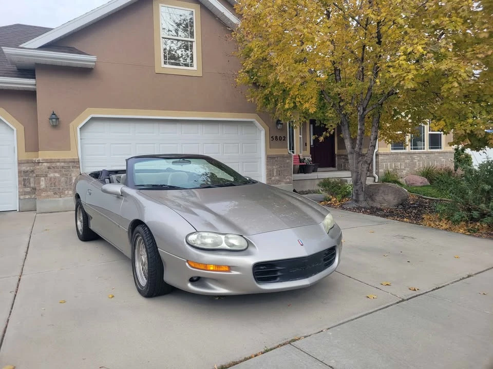 2001 Chevrolet Camaro 4th Gen - Image 2 of 6