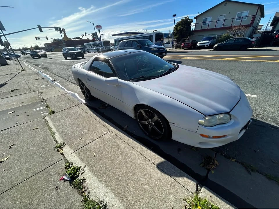 2001 Chevrolet Camaro 4th Gen - Image 3 of 6