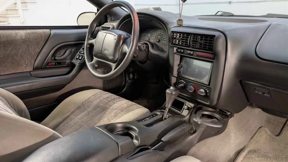 2001 Chevrolet Camaro 4th Gen - Image 17 of 17