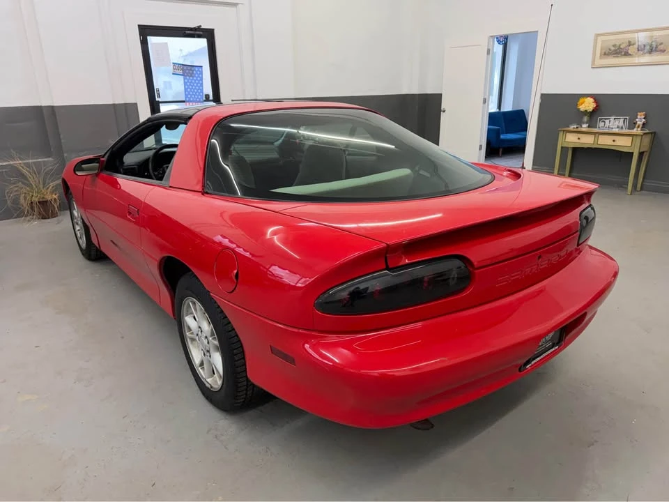 2001 Chevrolet Camaro 4th Gen - Image 6 of 12