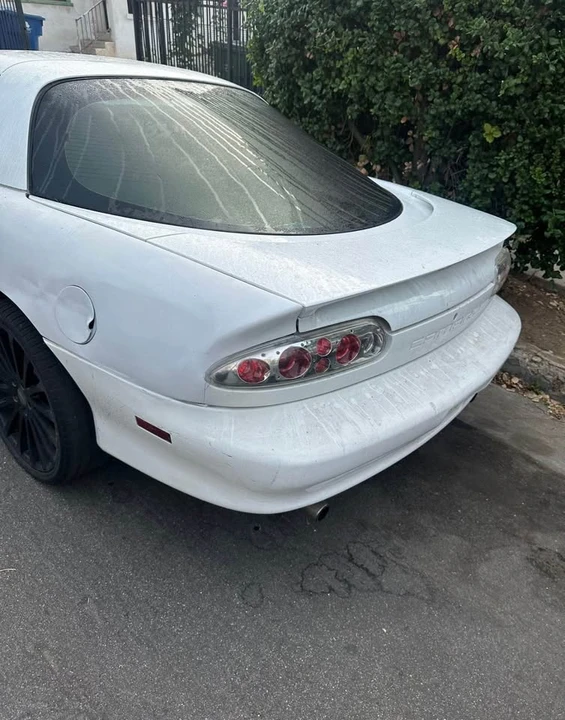 2001 Chevrolet Camaro 4th Gen - Image 3 of 3