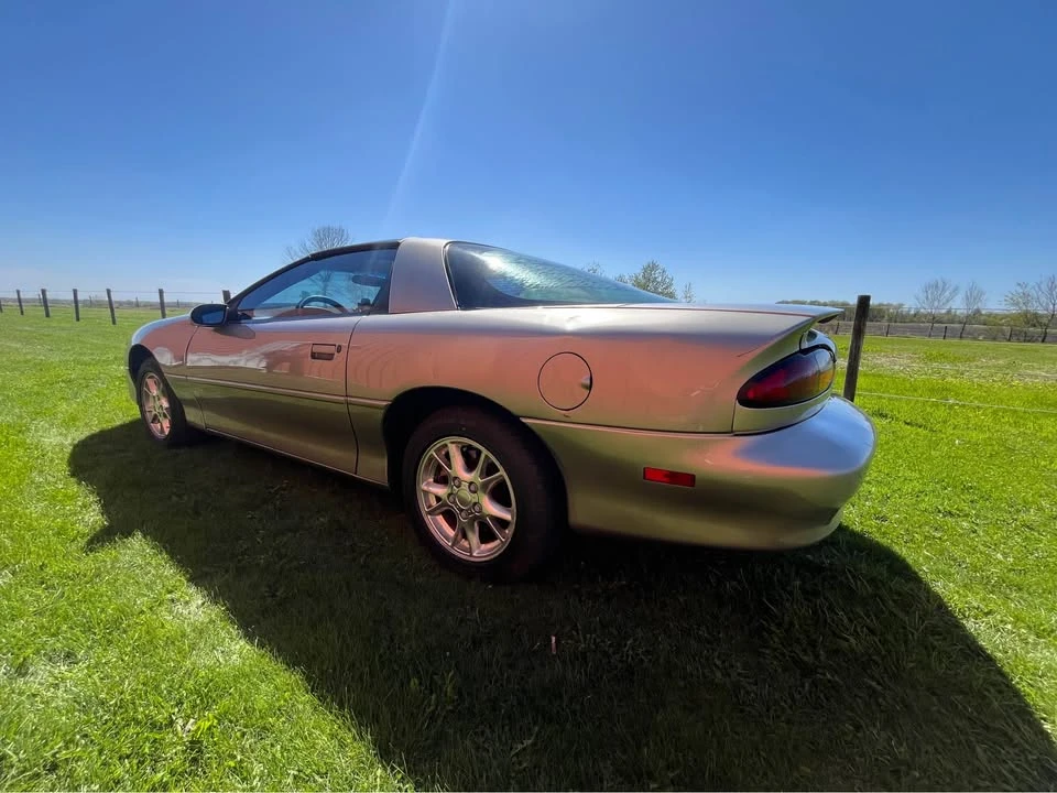 2001 Chevrolet Camaro 4th Gen - Image 3 of 20