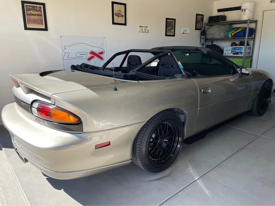 2001 Chevrolet Camaro SS 4th Gen - Image 11 of 17
