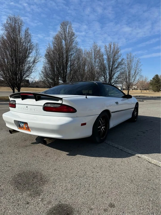 2001 Chevrolet Camaro SS 4th Gen - Image 5 of 16