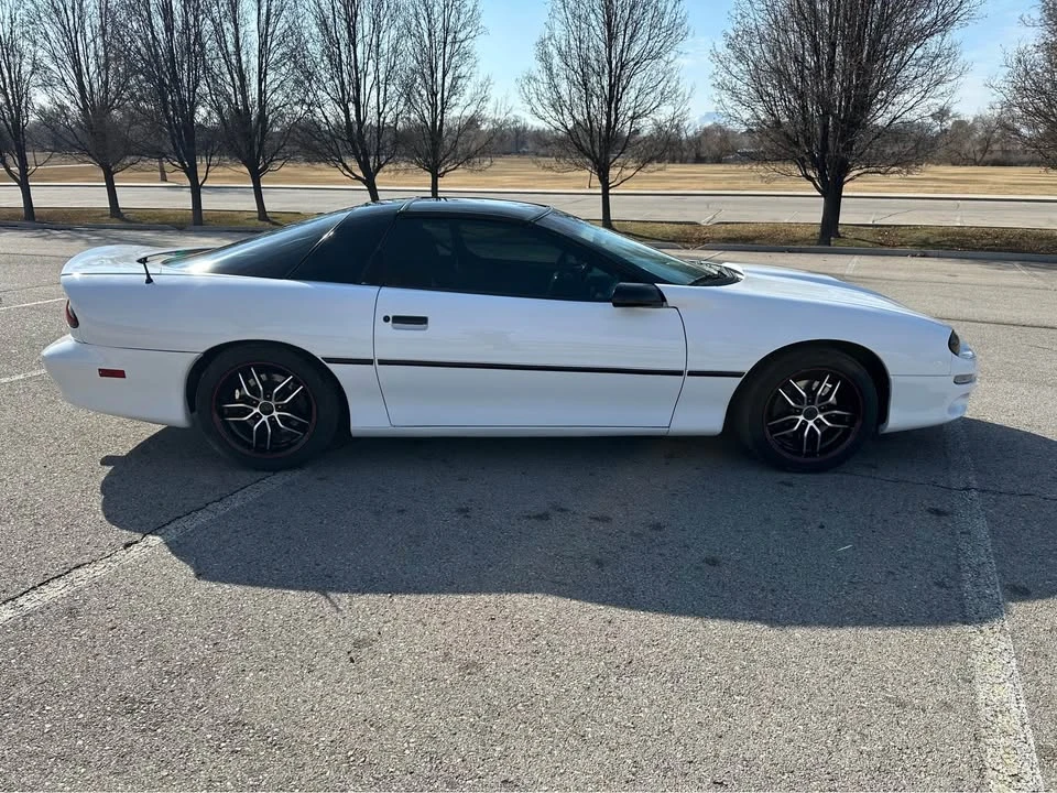 2001 Chevrolet Camaro SS 4th Gen - Image 4 of 16
