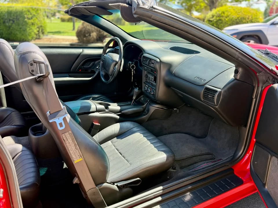 2001 Chevrolet Camaro SS 4th Gen - Image 10 of 13