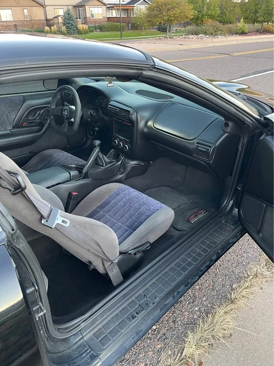 2001 Chevrolet Camaro SS 4th Gen - Image 11 of 19