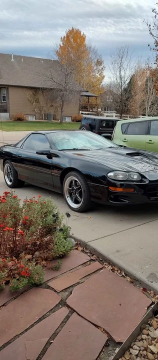 2001 Chevrolet Camaro SS 4th Gen - Image 2 of 16