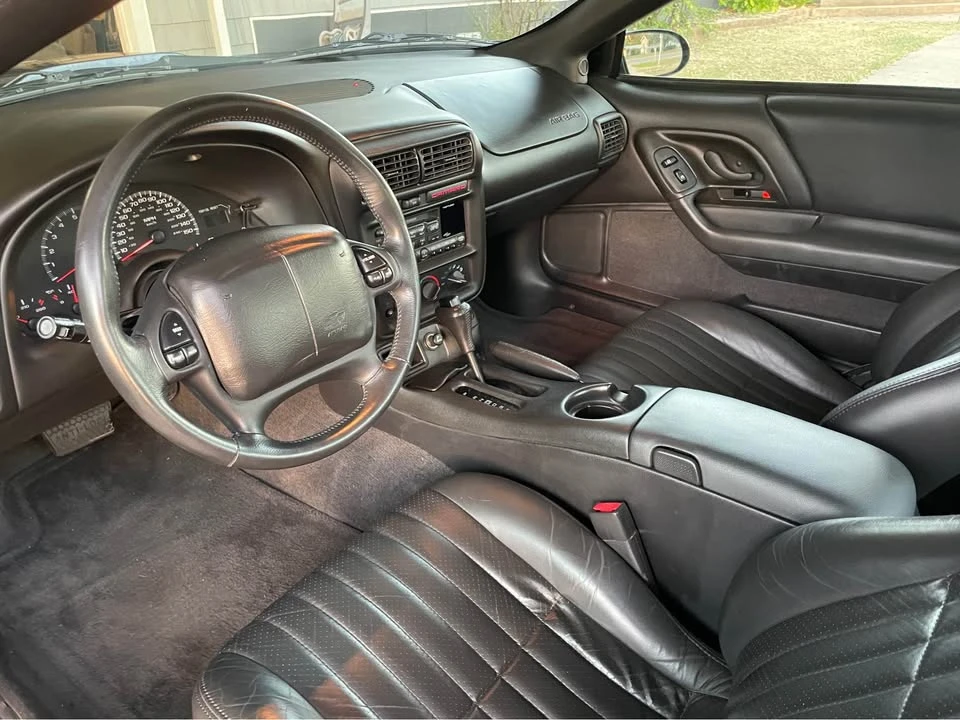 2001 Chevrolet Camaro SS 4th Gen - Image 9 of 14