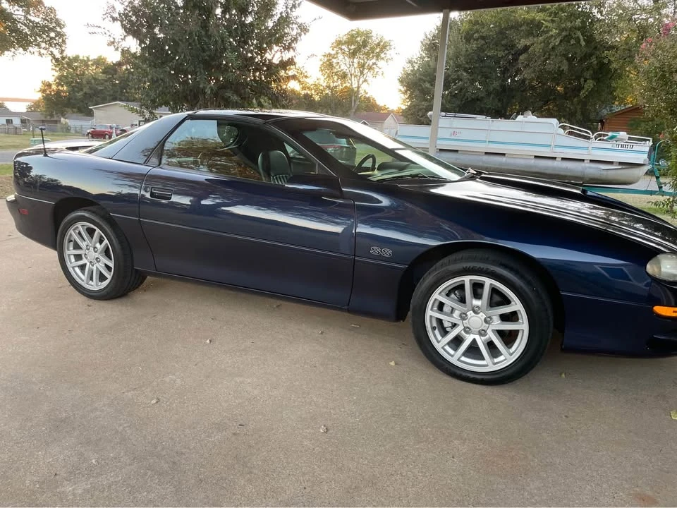 2001 Chevrolet Camaro SS 4th Gen - Image 2 of 14