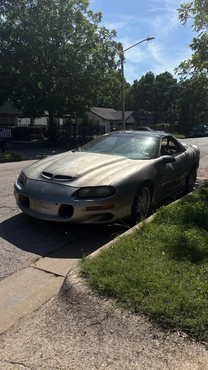 2001 Chevrolet Camaro SS 4th Gen - Image 3 of 6