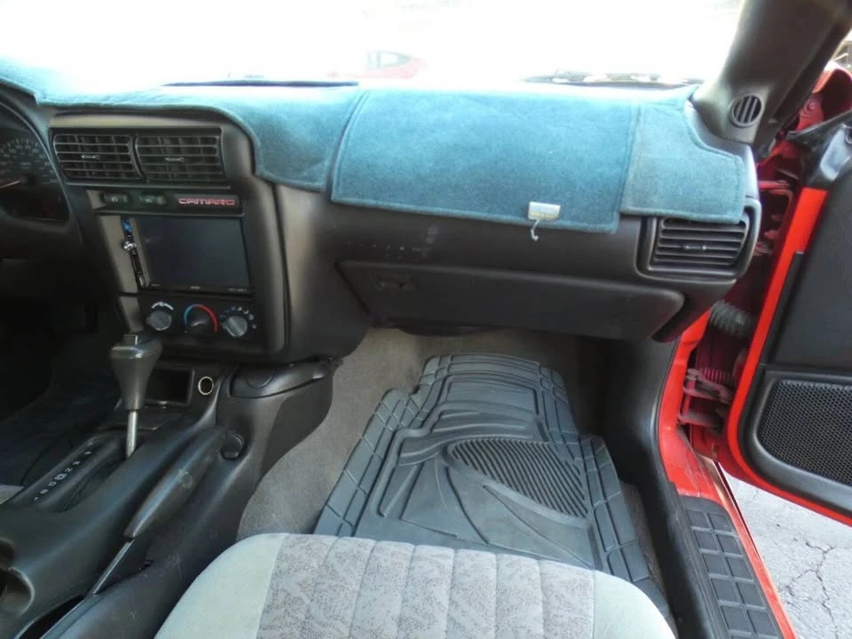 2001 Chevrolet Camaro 4th Gen - Image 13 of 18