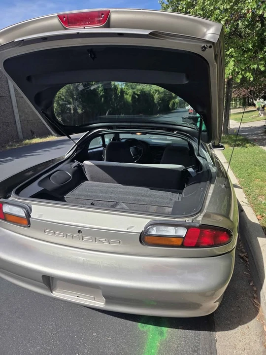 2001 Chevrolet Camaro 4th Gen - Image 4 of 16