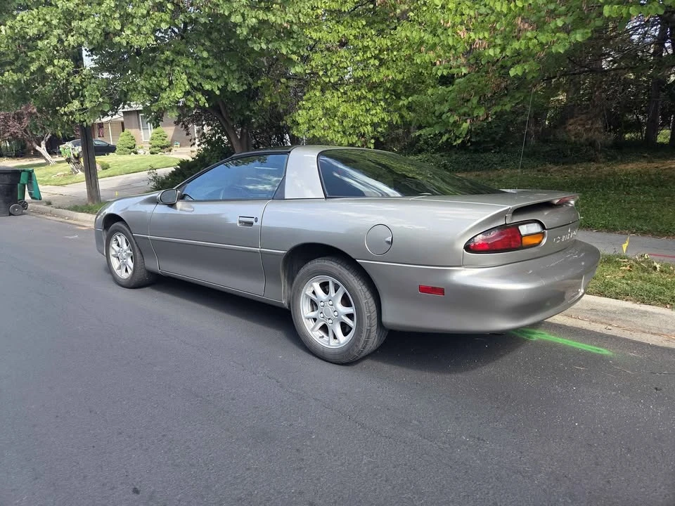 2001 Chevrolet Camaro 4th Gen - Image 2 of 16