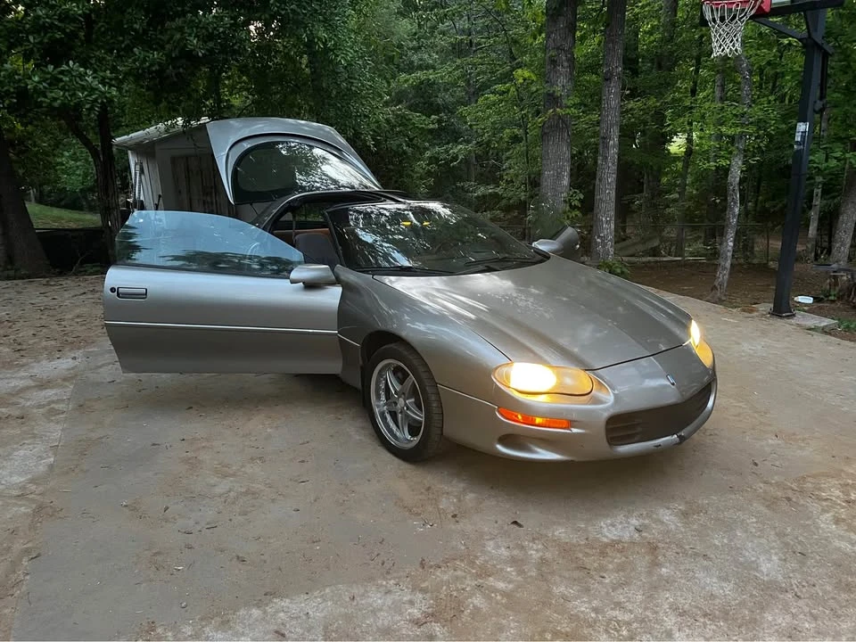 2001 Chevrolet Camaro 4th Gen - Image 8 of 11