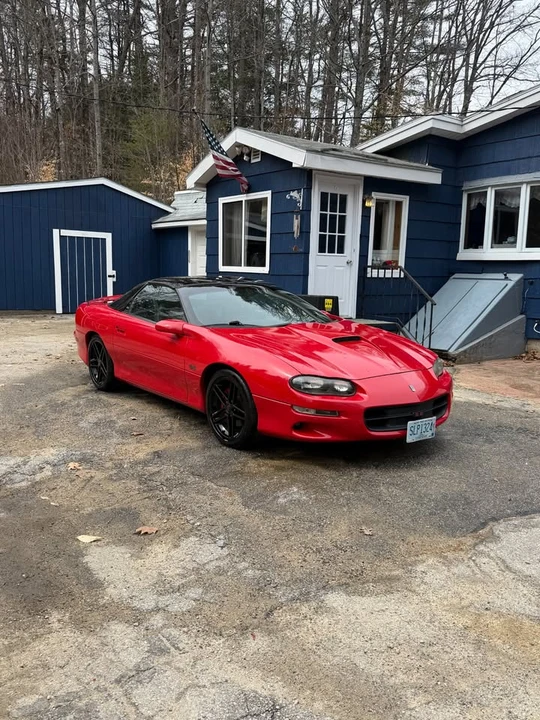 2001 Chevrolet Camaro SS 4th Gen - Image 2 of 14