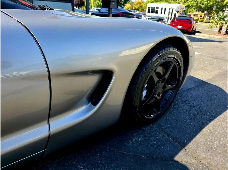 2001 Chevrolet Corvette C5 - Image 16 of 16