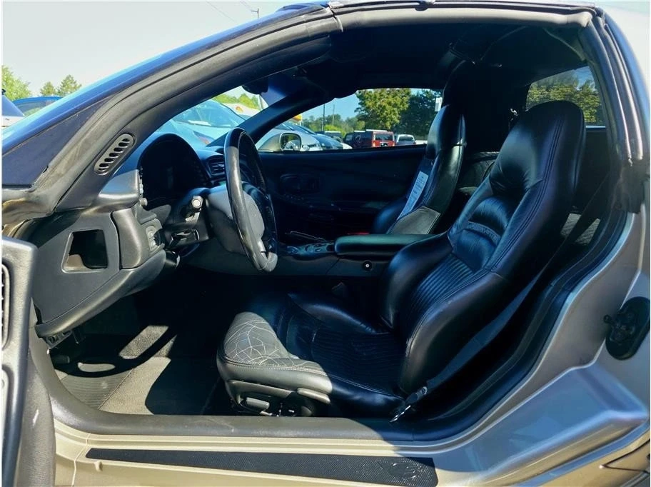 2001 Chevrolet Corvette C5 - Image 12 of 16