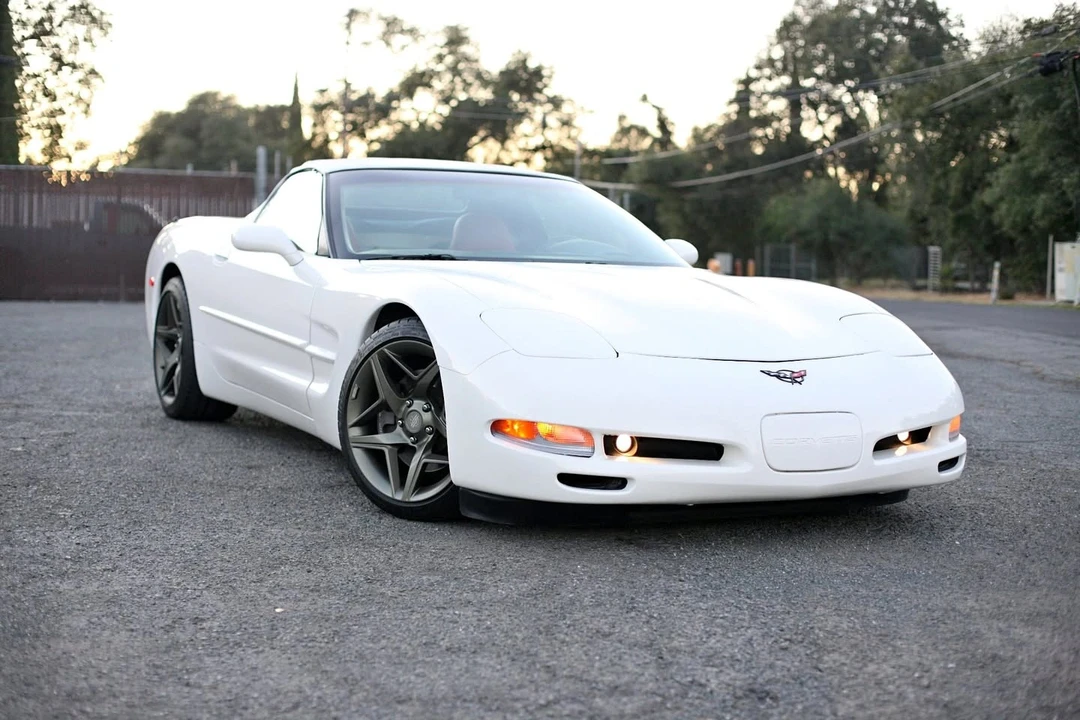 2001 Chevrolet Corvette C5 - Image 1 of 12