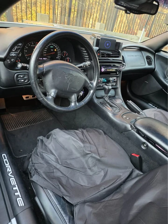 2001 Chevrolet Corvette C5 - Image 6 of 7