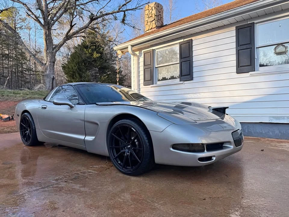 2001 Chevrolet Corvette C5 - Image 1 of 2