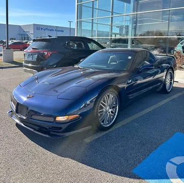 2001 Chevrolet Corvette Base