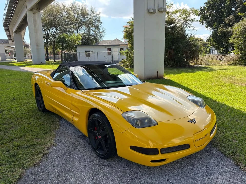 2001 Chevrolet Corvette C5 - Image 2 of 8