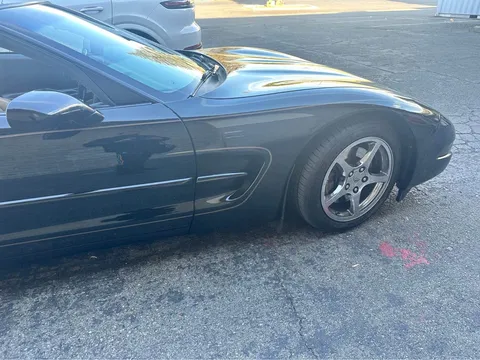 2001 Chevrolet Corvette C5 - Image 2 of 9