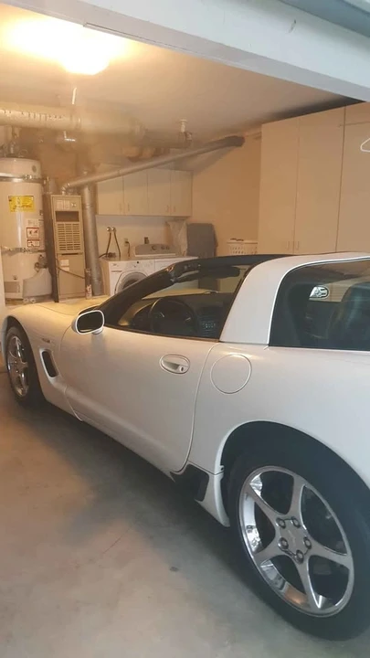 2001 Chevrolet Corvette C5 - Image 5 of 5