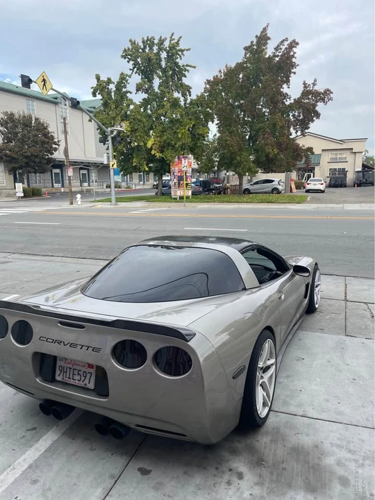 2001 Chevrolet Corvette C5 - Image 2 of 5