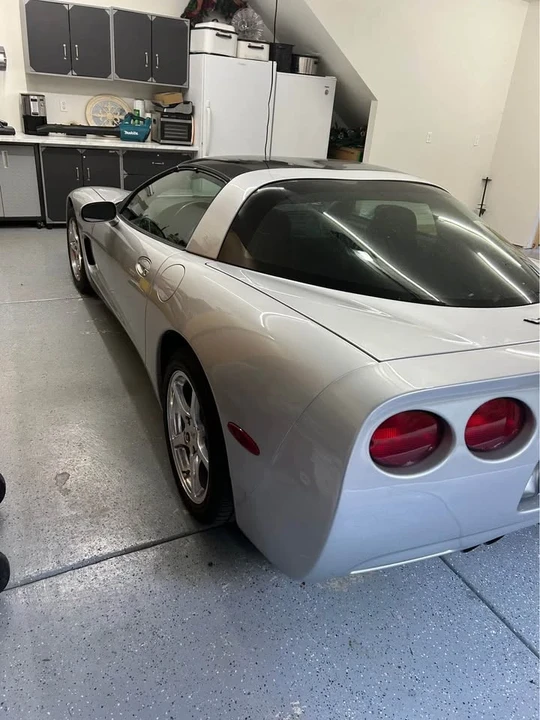 2001 Chevrolet Corvette C5 - Image 5 of 9