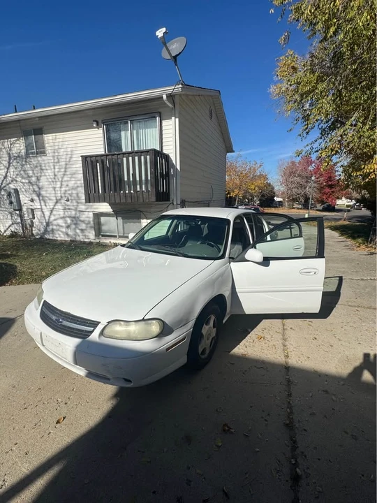2001 Chevrolet Malibu - Image 7 of 17