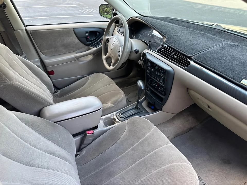 2001 Chevrolet Malibu - Image 9 of 11