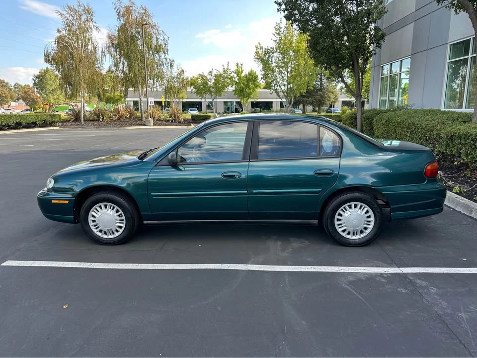 2001 Chevrolet Malibu - Image 3 of 11