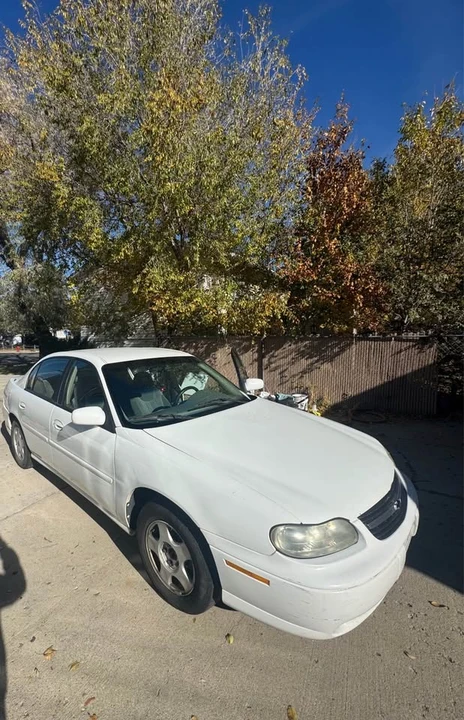 2001 Chevrolet Malibu - Image 6 of 17
