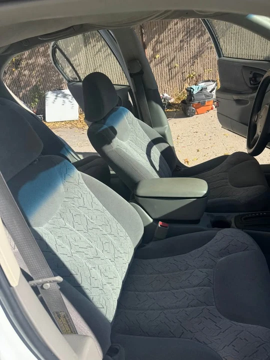 2001 Chevrolet Malibu - Image 17 of 17