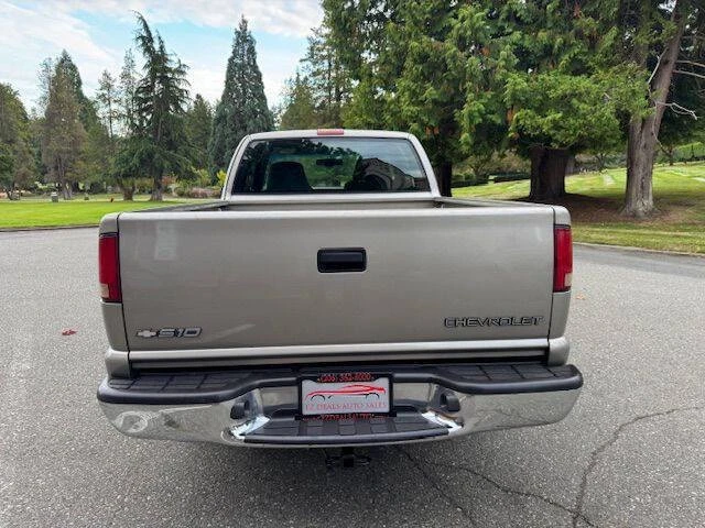 2001 Chevrolet S-10 - Image 6 of 19