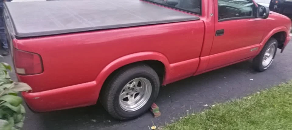 2001 Chevrolet S-10 Blazer 2nd Gen - Image 4 of 10