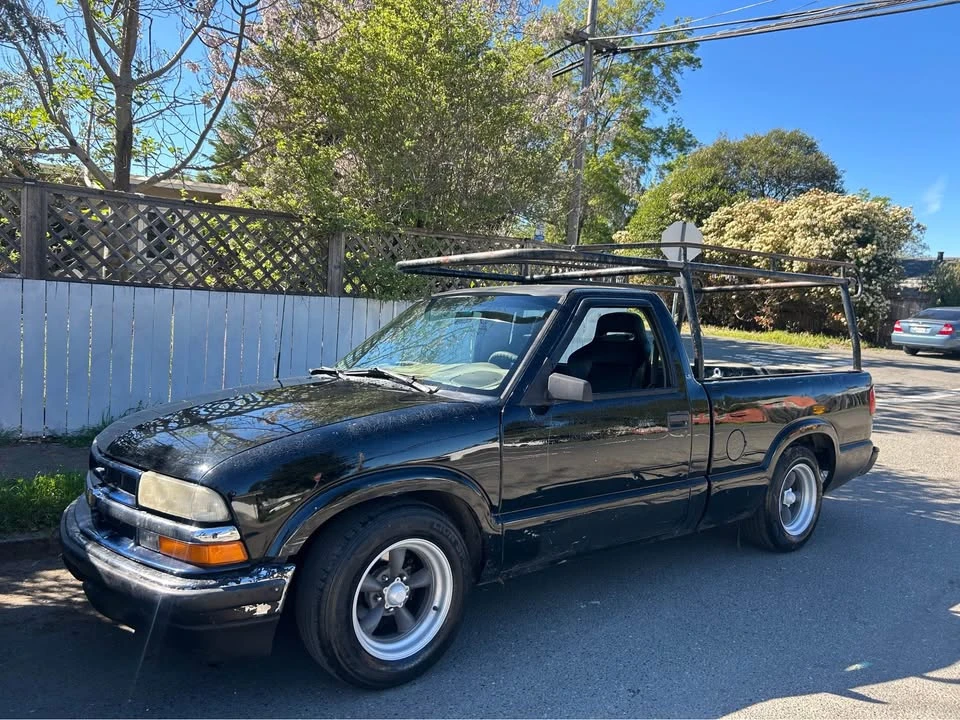 2001 Chevrolet S-10 - Image 5 of 7
