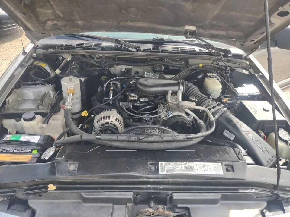 2001 Chevrolet S-10 - Image 15 of 15