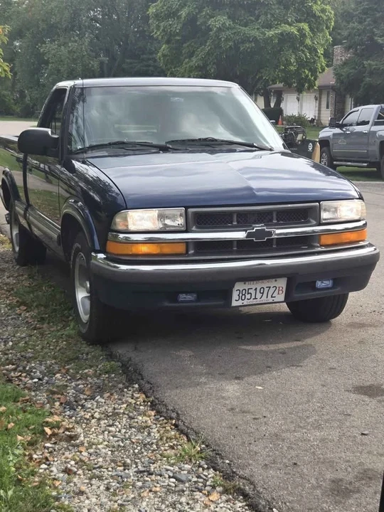 2001 Chevrolet S-10 - Image 18 of 18