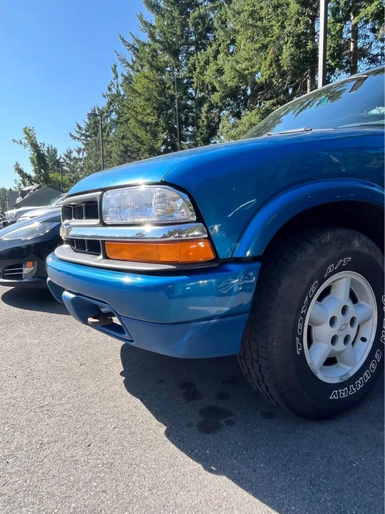 2001 Chevrolet S-10 - Image 6 of 6