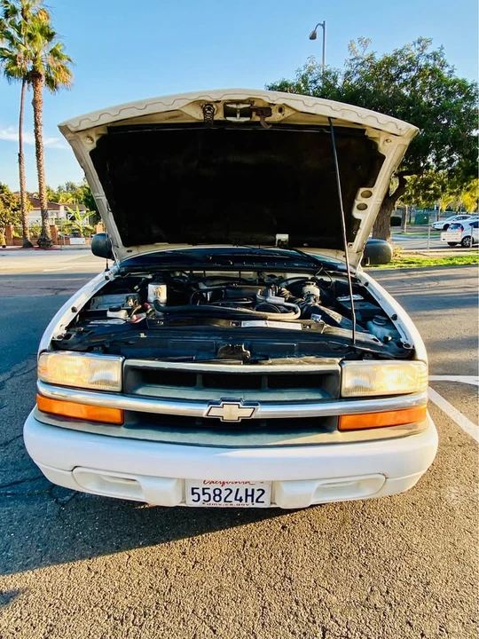2001 Chevrolet S-10 Blazer 2nd Gen - Image 18 of 18