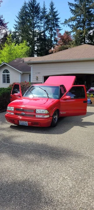 2001 Chevrolet S-10 - Image 5 of 19