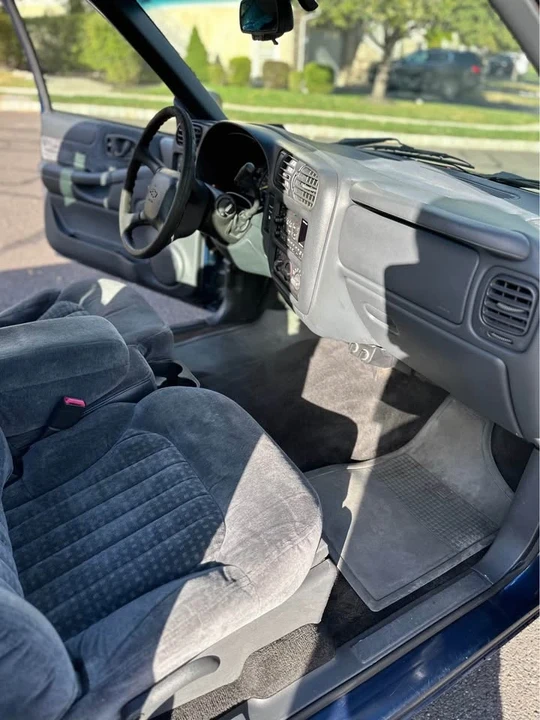 2001 Chevrolet S-10 - Image 15 of 20