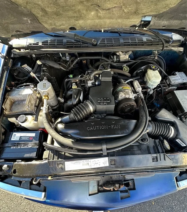 2001 Chevrolet S-10 - Image 17 of 20