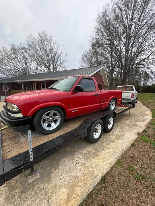 2001 Chevrolet S-10 - Image 6 of 7