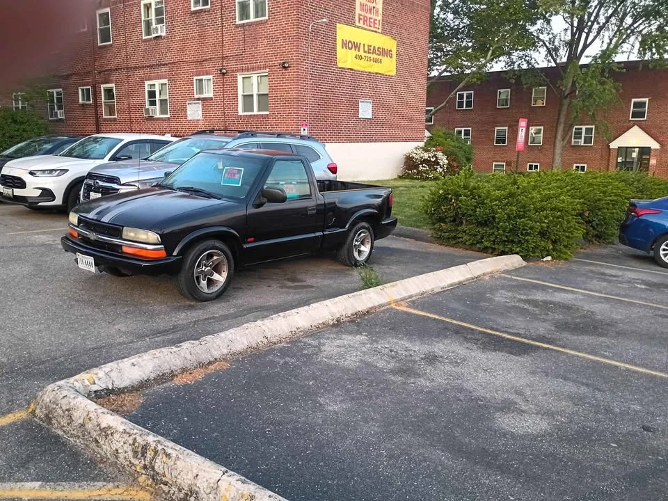 2001 Chevrolet S-10 - Image 5 of 5