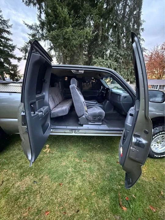 2001 Chevrolet Silverado 1st Gen - Image 14 of 15